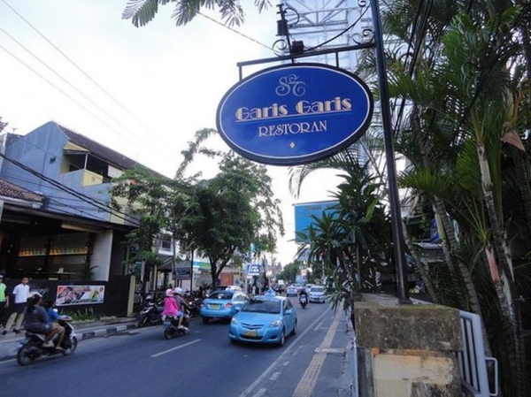 garis garis restaurant