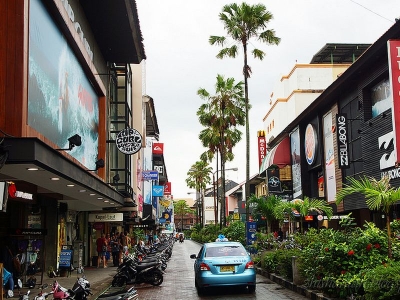 Kuta Square